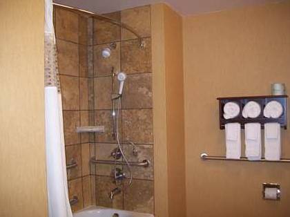 Imagen de la habitación del Hotel Hampton Inn and Suites Wiggins. Foto 3
