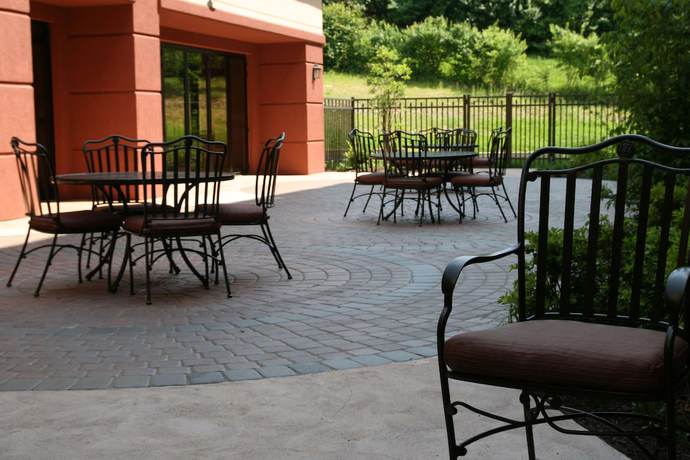 Imagen de los exteriores del Hotel Hampton Inn and Suites Wilder. Foto 14