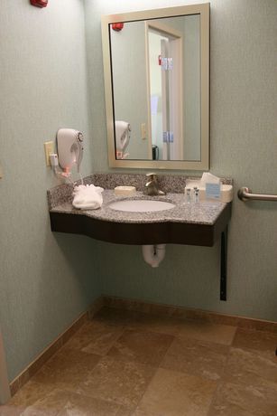 Imagen de la habitación del Hotel Hampton Inn and Suites Wilder. Foto 10
