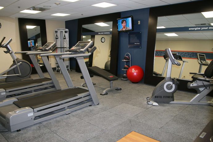 Imagen de los interiores del Hotel Hampton Inn and Suites Wilder. Foto 20