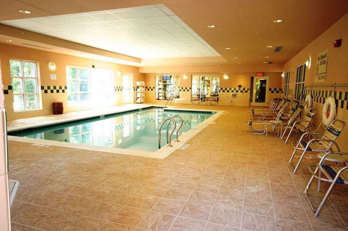 Imagen de la piscina del Hotel Hampton Inn and Suites Williamsburg Historic District. Foto 15