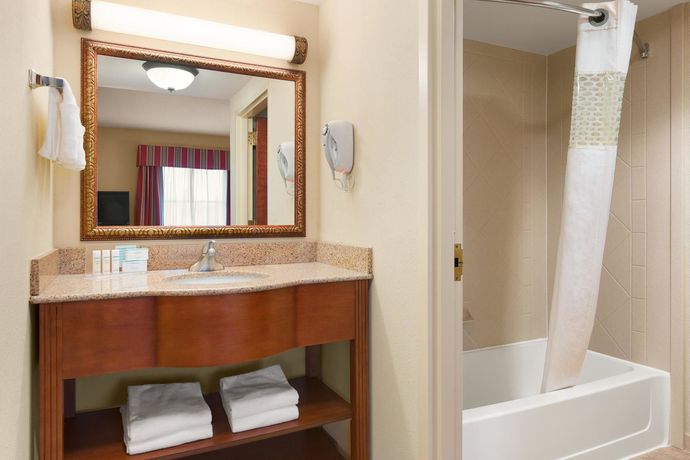 Imagen de la habitación del Hotel Hampton Inn and Suites Williamsburg Historic District. Foto 5