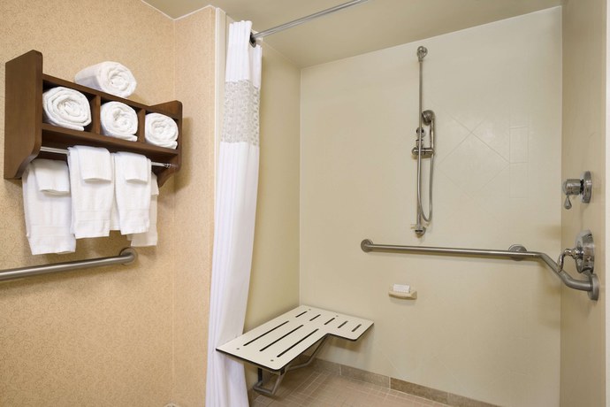 Imagen de la habitación del Hotel Hampton Inn and Suites Williamsburg-Central. Foto 1
