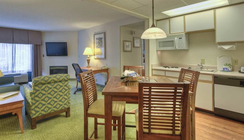 Imagen de la habitación del Hotel Hampton Inn and Suites Wilmington/wrightsville Beach. Foto 1