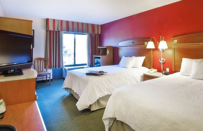 Imagen de la habitación del Hotel Hampton Inn and Suites Wilmington/wrightsville Beach. Foto 2