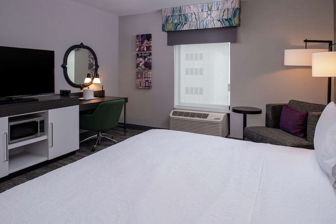 Imagen de la habitación del Hotel Hampton Inn and Suites Winston-Salem Downtown. Foto 4