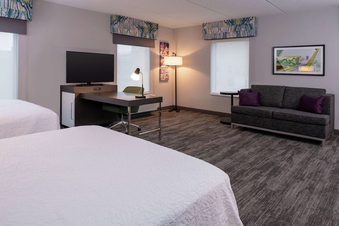 Imagen de la habitación del Hotel Hampton Inn and Suites Winston-Salem Downtown. Foto 6