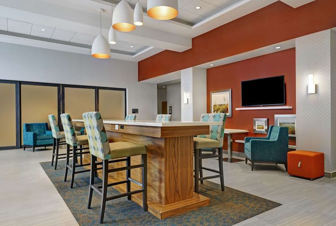 Imagen de los interiores del Hotel Hampton Inn and Suites by Hilton Belleville. Foto 20