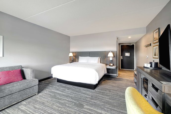 Imagen de la habitación del Hotel Hampton Inn and Suites by Hilton Burlington Toronto. Foto 6