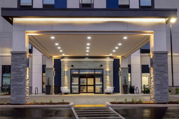 Imagen general del Hotel Hampton Inn and Suites by Hilton Burlington Toronto. Foto 1