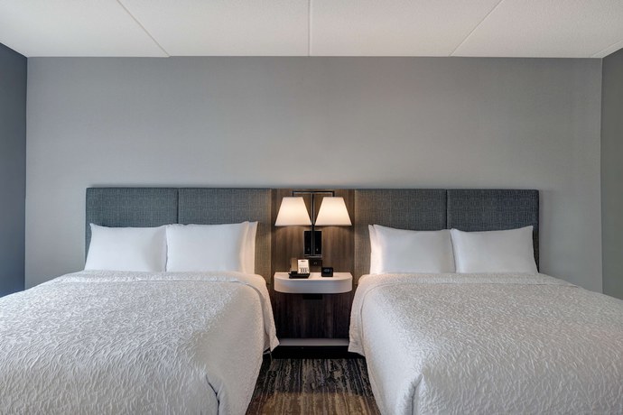Imagen de la habitación del Hotel Hampton Inn and Suites by Hilton Burlington Toronto. Foto 14