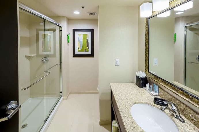 Imagen de la habitación del Hotel Hampton Inn by Hilton Augusta Fort Gordon. Foto 2