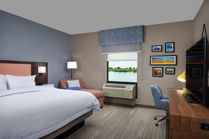 Imagen de la habitación del Hotel Hampton Inn by Hilton Burley. Foto 9