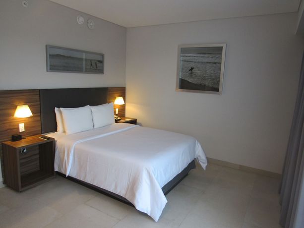Imagen de la habitación del Hotel Hampton Inn by Hilton Cancun Cumbres. Foto 6