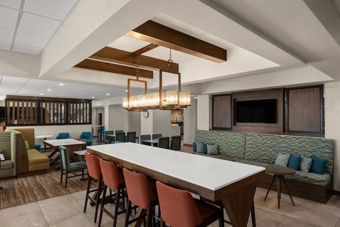 Imagen de los interiores del Hotel Hampton Inn by Hilton Carefree. Foto 14