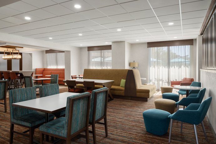 Imagen de los interiores del Hotel Hampton Inn by Hilton Carefree. Foto 18