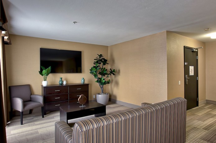 Imagen de la habitación del Hotel Hampton Inn by Hilton Costa Mesa Newport Beach. Foto 4