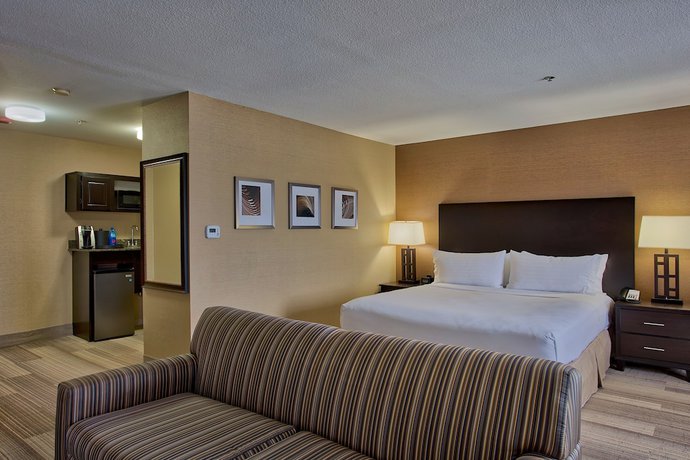 Imagen de la habitación del Hotel Hampton Inn by Hilton Costa Mesa Newport Beach. Foto 5