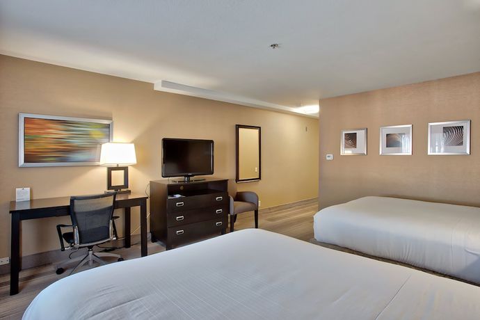 Imagen de la habitación del Hotel Hampton Inn by Hilton Costa Mesa Newport Beach. Foto 7