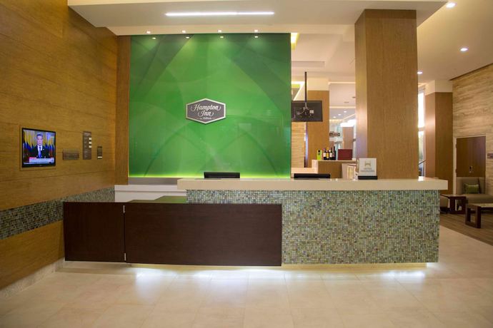 Imagen de los interiores del Hotel Hampton Inn by Hilton Merida. Foto 10