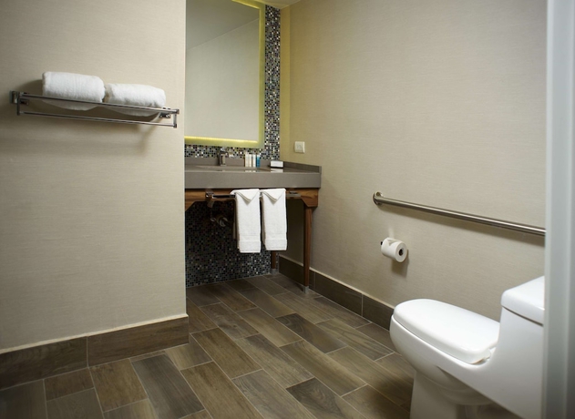 Imagen de la habitación del Hotel Hampton Inn by Hilton Piedras Negras. Foto 3