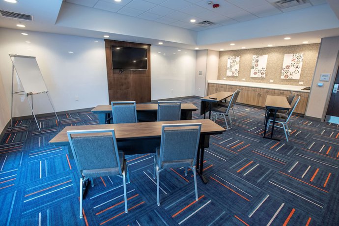 Imagen de los interiores del Hotel Hampton Inn by Hilton Richwood Cincinnati South. Foto 14