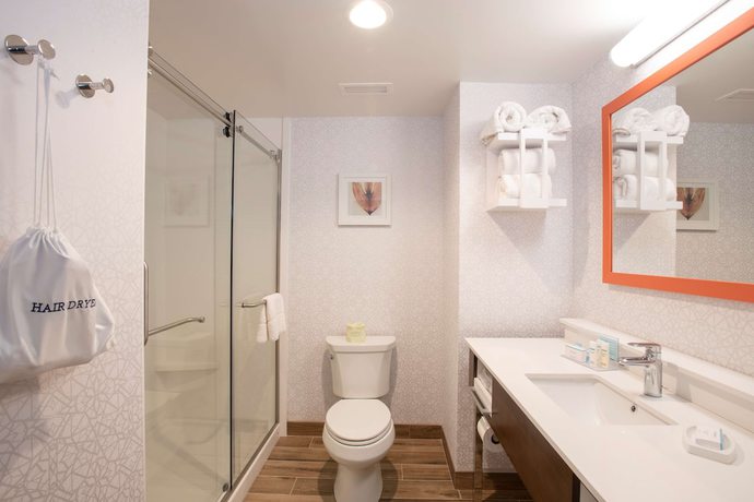 Imagen de la habitación del Hotel Hampton Inn by Hilton Richwood Cincinnati South. Foto 13