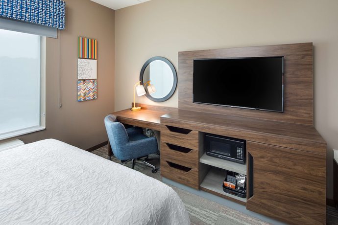 Imagen de la habitación del Hotel Hampton Inn by Hilton Smithfield Selma. Foto 7