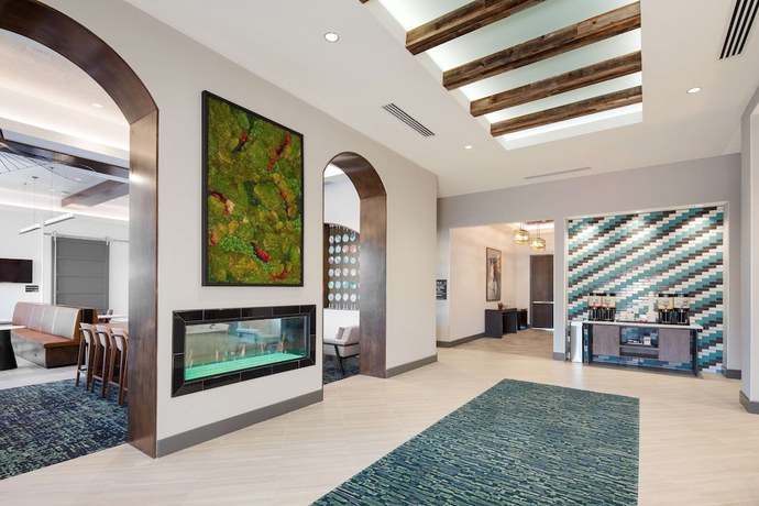 Imagen de los interiores del Hotel Hampton Inn by Hilton Smithfield Selma. Foto 20