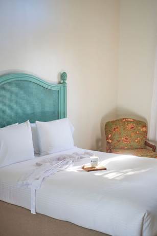 Imagen de la habitación del Hotel Hampton Maid Motel. Foto 2