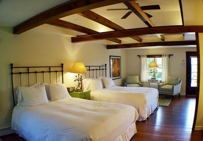 Imagen de la habitación del Hotel Hampton Maid Motel. Foto 16