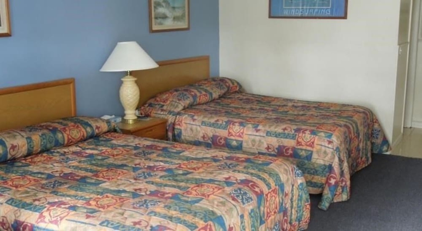 Imagen de la habitación del Hotel Hampton Motor Inn. Foto 9