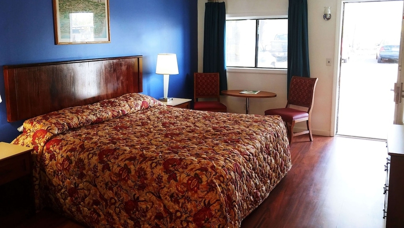 Imagen de la habitación del Hotel Hampton Motor Inn. Foto 14