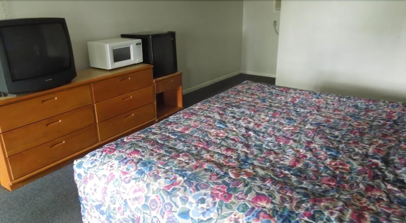 Imagen de la habitación del Hotel Hampton Motor Inn. Foto 18