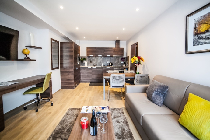 Imagen de los interiores del Hotel Hampton Suites Serviced Apartments. Foto 17