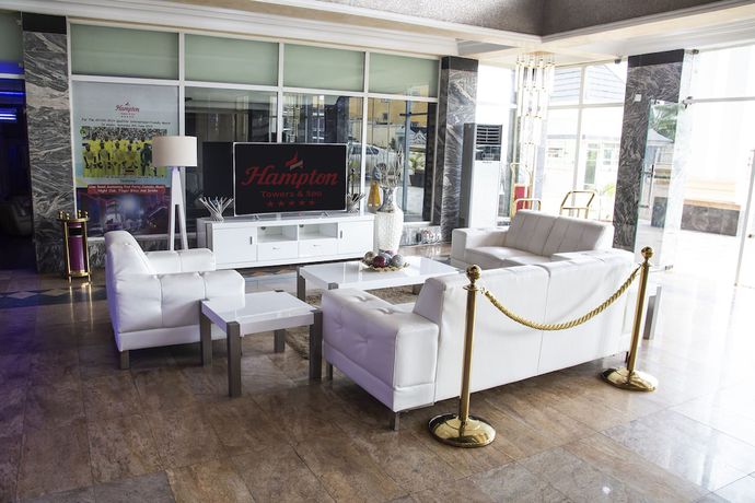 Imagen de los interiores del Hotel Hampton Towers And Spa. Foto 16