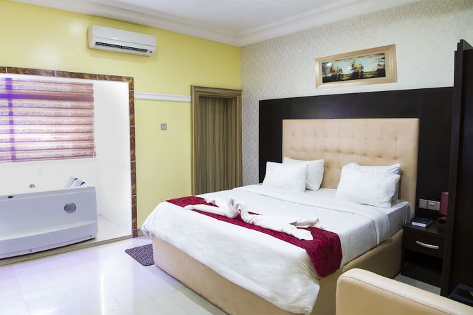 Imagen de la habitación del Hotel Hampton Towers And Spa. Foto 3