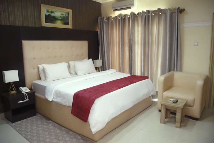 Imagen de la habitación del Hotel Hampton Towers And Spa. Foto 4