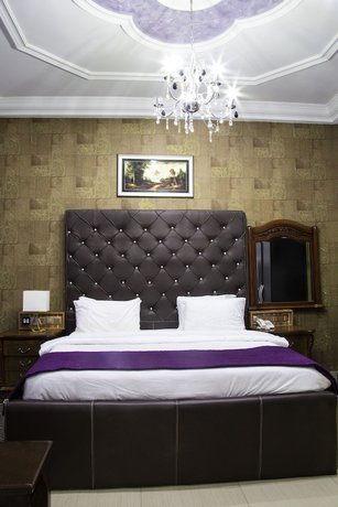 Imagen de la habitación del Hotel Hampton Towers And Spa. Foto 10