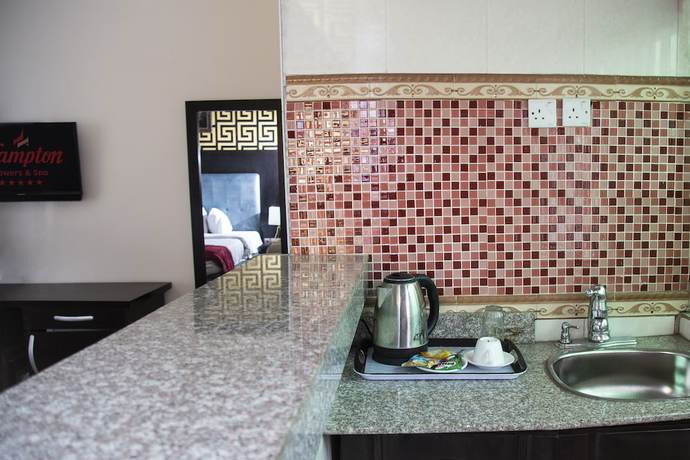 Imagen de la habitación del Hotel Hampton Towers And Spa. Foto 13