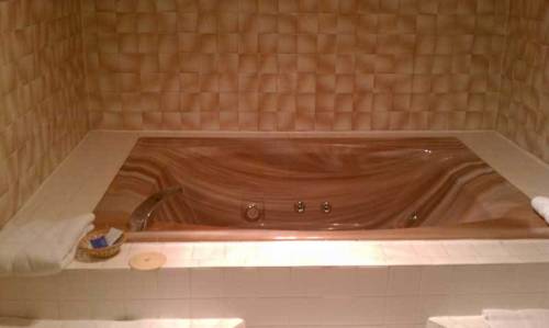 Imagen de la habitación del Hotel Hampton Village Inn. Foto 12