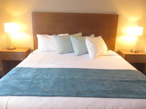 Imagen de la habitación del Hotel Hampton Village Inn. Foto 15