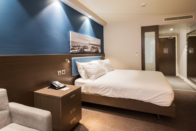 Imagen de la habitación del Hotel Hampton by Hilton Aberdeen Airport. Foto 5