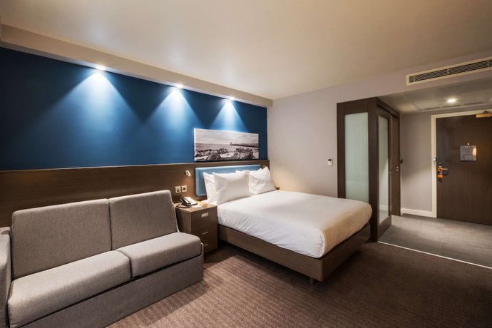 Imagen de la habitación del Hotel Hampton by Hilton Aberdeen Airport. Foto 10