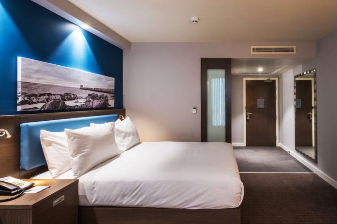 Imagen de la habitación del Hotel Hampton by Hilton Aberdeen Airport. Foto 11