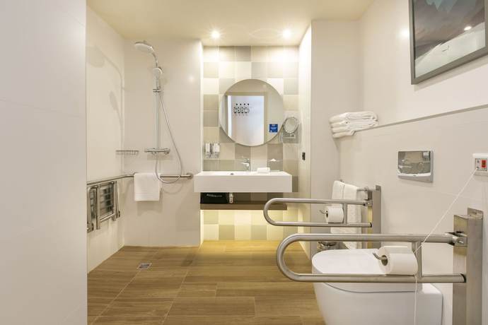 Imagen de la habitación del Hotel Hampton by Hilton Alcobendas Madrid. Foto 3