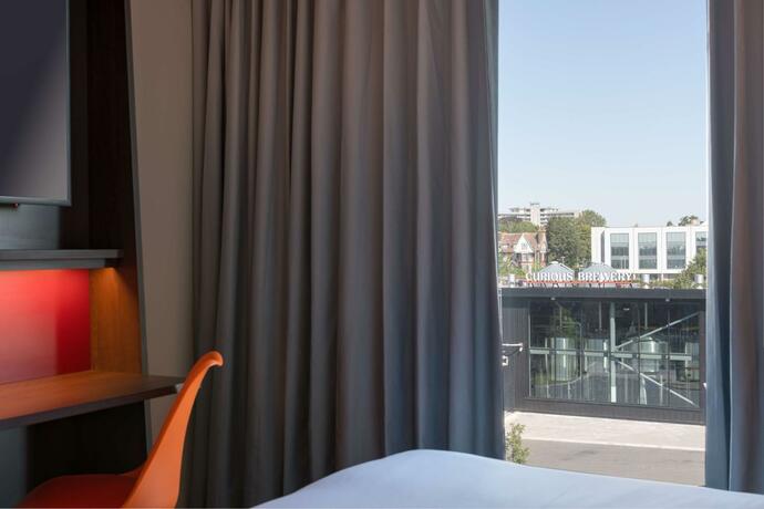 Imagen general del Hotel Hampton by Hilton Ashford International. Foto 12