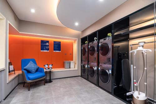 Imagen de los interiores del Hotel Hampton by Hilton Beijing West Railway Station Lize Business District. Foto 11