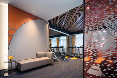 Imagen de los interiores del Hotel Hampton by Hilton Beijing West Railway Station Lize Business District. Foto 12