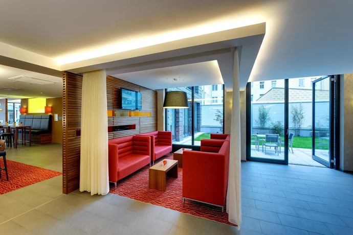 Imagen de los interiores del Hotel Hampton by Hilton Berlin City West. Foto 13